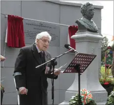  ??  ?? Retired major general David O’Morchoe, President of the Royal British Legion Republic of Ireland, reading the exhortatio­n and dedication.