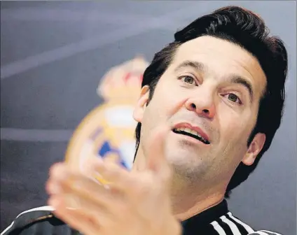  ?? FOTO: EFE ?? Solari en la rueda de prensa de ayer, en Valdebebas El técnico argentino quiere empezar el año con buen pie