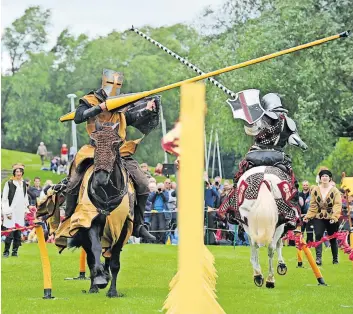  ?? ?? Spectacula­r Jousting events, like this one from a previous event in Linlithgow, are always popular