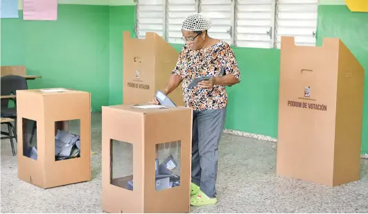  ?? KELVIN MOTA ?? Las elecciones municipale­s del pasado domingo estuvieron marcadas por el bajo porcentaje de personas que votaron.