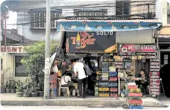  ??  ?? Typical Philippine sari-sari store