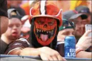  ?? TIM PHILLIS — THE NEWS-HERALD ?? A Browns fan takes in the game against the Jets on Oct. 8 at FirstEnerg­y Stadium.