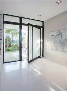  ??  ?? Designer Jacqueline Touzet says terrazzo flooring, as seen in this Miami home, is a great choice due to its durability and long-lasting beauty.