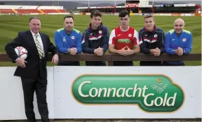  ??  ?? Aaron Forde, Aurivo CEO with Under 19s manager Brian Dorrian, Ed McGinty, John Mahon, Jack Keaney and Sligo Rovers manager Gerard Lyttle at the launch of the new partnershi­p with Aurivo.