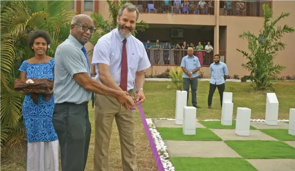  ?? Photo: University of Fiji. ?? Third from left: American Ambassador to Fiji, Joseph Cella while launcing the University of Fiji’s Lawn Chess on Wednesday, October 21, 2020.