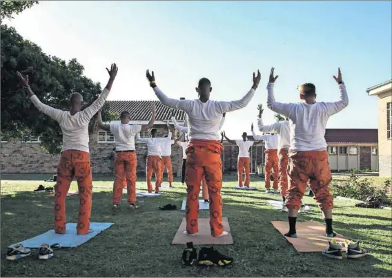  ?? Photos: Lee-Ann Olwage ?? Insight: Prisoners often say they don’t know why they committed crimes. Yoga teaches mindfulnes­s, making them more aware of their actions.