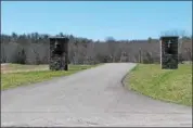  ?? DWAYNE KROOHS — DAILY FREEMAN FILE ?? The entrance to Thomas Brownlie’s property on Mill Dam Road in Marbletown, N.Y.