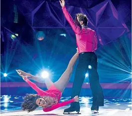  ?? ?? Former Emmerdale actress Gaynor Faye, main, and with Daniel Whiston in Dancing On Ice in 2007