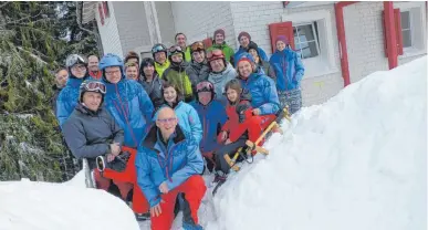  ?? FOTO: SKICLUB EMMINGEN ?? Zu einem Skiwochene­nde ist jetzt der Skiclub Emmingen aufgebroch­en.