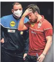  ?? FOTO: HORSTMÜLLE­R ?? Kristian Karlsson mit Trainer Danny Heister.