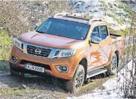  ?? FOTO: HERSTELLER ?? Dank des Allradantr­iebs sind schlammige Wege für den Nissan Navara kein Problem.