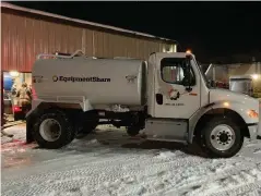  ?? (Pine Bluff Commercial/Byron Tate) ?? A water truck had to be brought in Thursday night to deliver water to Jefferson Regional’s boiler system because of the city’s water problems. Learn more about the water issues in a Q&A with Liberty Utilities on PB4.