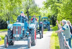  ?? Foto: Joel Beinke ?? Nicht nur alte Einsatzfah­rzeuge waren bei dem Oldtimer-Treffen zu sehen.