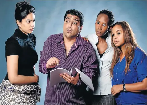  ?? Picture: VAL ADAMSON ?? DRAMATIC INTERLUDE: Playwright Ashwin Singh discusses his play ‘Beyond the Big Bangs’ with cast members (from left) Derosha Moodley, Annalisa Gxabu and Shona Johnson