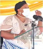  ?? ?? First Lady Auxillia Mnangagwa addresses people in Kanyemba on Thursday