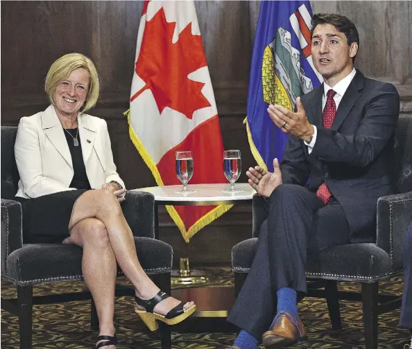  ?? ED KAISER ?? Alberta Premier Rachel Notley meets with Prime Minister Justin Trudeau at the Fairmont Hotel Macdonald on Wednesday.