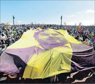  ?? SUSANNA SÁEZ / EFE ?? ERC va traslladar la campanya a Lledoners el segon any de presó de Junqueras i Forn