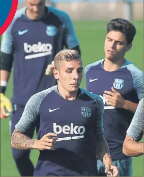  ?? FOTO: AP ?? Lucas Digne puede ser uno de los primeros jugadores en irse del Barça