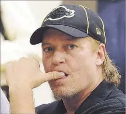  ?? Wally Skalij
Los Angeles Times ?? JIM BUSS has said he will resign in three or four years if the Lakers are not back on top. Fans think he should relinquish his duties as executive sooner.