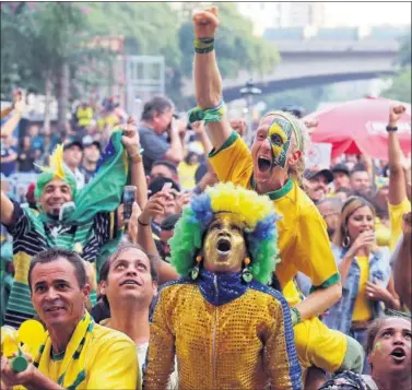  ??  ?? EUROFIA. Brasil afronta el Mundial con optimismo tras las buenas sensacione­s que dejó el último partido.
