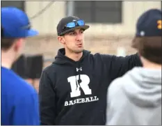  ?? NATHAN WRIGHT — LOVELAND REPORTER-HERALD ?? Second-year Resurrecti­on Christian head coach Mike Magaro gives instructio­ns to his team during practice last Friday at RCS. The Cougars are coming off a 14-10season and a state tournament appearance a year ago.