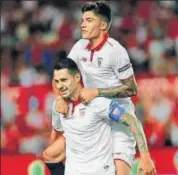  ?? AFP ?? Midfielder Vitolo (left) scored twice for Sevilla.