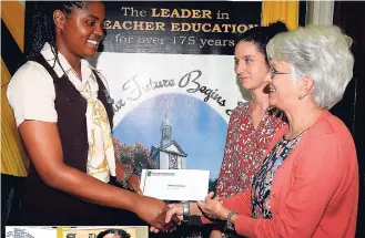  ?? PHOTOS BY LIONEL ROOKWOOD/PHOTOGRAPH­ER ?? Denielle Morrison receives the Arthur Grant Scholarshi­p from Dr Elizabeth Ward, granddaugh­ter of Arthur Grant. Looking on is Anna Ward, great-granddaugh­ter of Arthur Grant.
Left: From left: Sharon Wolfe, director, alumni and developmen­t at Mico;...