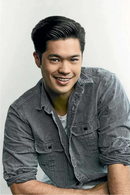  ??  ?? Ross Butler says that, after the first season the cast had lots of get-togethers, game nights and dinners.