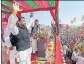  ?? ?? Mayank Joshi joins SP in the presence of party chief Akhilesh Yadav during a public rally in Azamgarh on Saturday.
