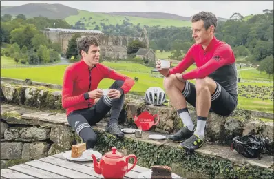  ?? PICTURE: BRUCE ROLLINSON ?? TEA AND CAKE: Yorkshire Olympians Jonny and Alistair Brownlee taking a break at the Tea Cottage at Bolton Abbey.