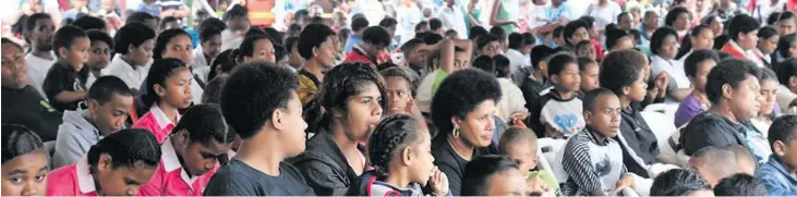  ?? Photo: DEPTFO News ?? About 3000 people gathered at the Vashist Muni College in Navua for the launch of the Walsei Free WiFi hotspot on October 27, 2018.