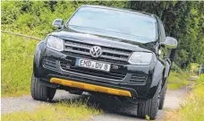  ?? FOTO: DPA ?? Vor allem das VW-Pickup-Modell Amarok steht derzeit im Fokus der Behörden.