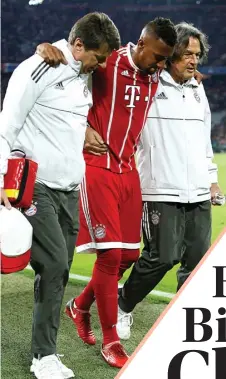  ?? MICHAELA REHLE/REUTERS ?? DOBEL CEDERA: Jerome Boateng dan Arjen Robben (kanan) samasama mengalami cedera dalam leg pertama semifinal Liga Champions di Allianz Arena kemarin dini hari WIB (26/4).