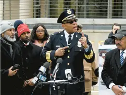  ?? BARBARA HADDOCK TAYLOR/BALTIMORE SUN FILE ?? Annapolis Police Chief Edward Jackson says he has problems with the city’s 3.2 police-officerto-1,000 resident ratio.