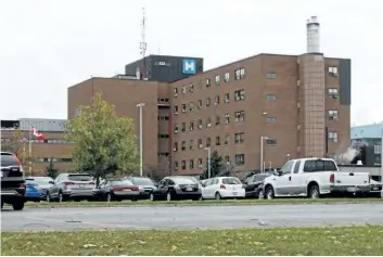  ?? LAURA BARTON/ WELLAND TRIBUNE ?? Niagara Health is now saying it has a preference to build a new Welland hospital. The existing hospital was opened in 1960.