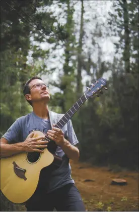  ?? Photo courtesy Stephen Inglis ?? Stephen Inglis is among the performers raise funds for the Kalaupapa Memorial. featured in a concert to