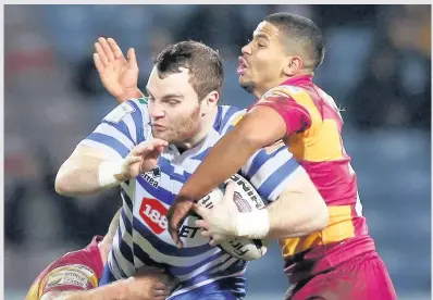  ??  ?? Prop-forward Greg Burke (left) has joined Widnes Vikings from Wigan Warriors, the deal running until the end of the 2018 season.