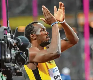  ?? Foto: dpa ?? Usain Bolt hat sich Zeit gelassen bei seinem ersten Auftritt bei der Weltmeiste­rschaft in London. Den Vorlauf über 100 Meter ab solvierte er in 10,07 Sekunden. Sieben Konkurrent­en waren schneller.