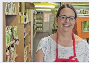  ??  ?? Laëtitia Dechancé compte sur son emplacemen­t de centre-ville, près du marché, pour tirer son épingle du jeu.