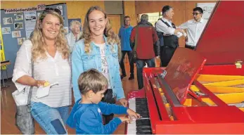  ?? FOTO: CHRISTIAN GERARDS ?? Wo steht das Klavier? Auf der Leistungss­chau in der Tuttlinger Stadthalle.