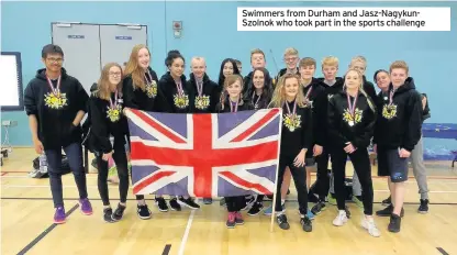  ??  ?? Swimmers from Durham and Jasz-NagykunSzo­lnok who took part in the sports challenge