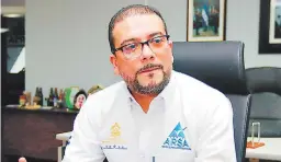  ??  ?? El comisionad­o presidente de la Arsa, Francis Contreras.
