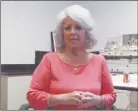  ?? THE NEW YORK TIMES ?? This screen capture shows Paula Deen in an online video issuing an apology for using racial epithets in the past.