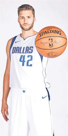  ?? FOTO: IMAGO ?? Hat seine Chance in der NBA ergriffen: Maximilian Kleber blickt auf eine starke erste Saison in Dallas zurück.