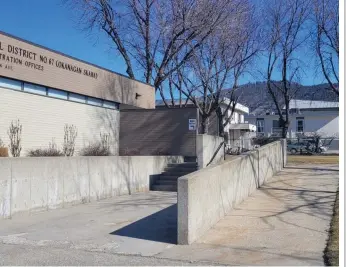  ?? DAN WALTON/LOCAL JOURNALISM INITIATIVE ?? The Okanagan Skaha School District 67 offices on Jermyn Ave. are pictured, Wednesday morning. The District offered an update on its recent cyberattac­k and although optimistic, the outlook is bleak.