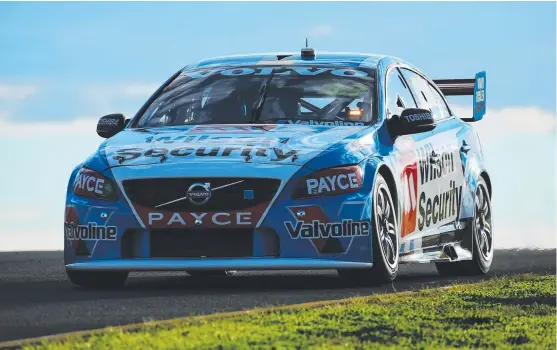  ?? Picture: TIM HUNTER ?? Scott McLaughlin on his way to recording the fastest practice time yesterday.