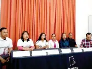  ??  ?? Evento. Integrante­s de la Red Retoño ofrecieron una conferenci­a a un año de la desaparici­ón de Karla Romero.