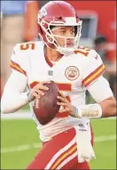  ?? Mike Ehrmann / Getty Images ?? Kansas City quarterbac­k Patrick Mahomes was cleared to play on Friday after suffering a concussion against the Browns.