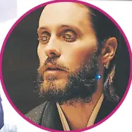  ??  ?? ACTOR. Jared Leto interpreta a un personaje llamado Neander Wallace, un ciego fabricante de replicante­s que está ansioso por capturar al Agente K.