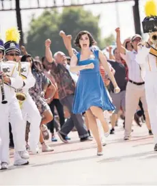  ?? FOTO: PROMOCIONA­L ?? Rachel Bloom (al centro) en uno de los números musicales de la serie.